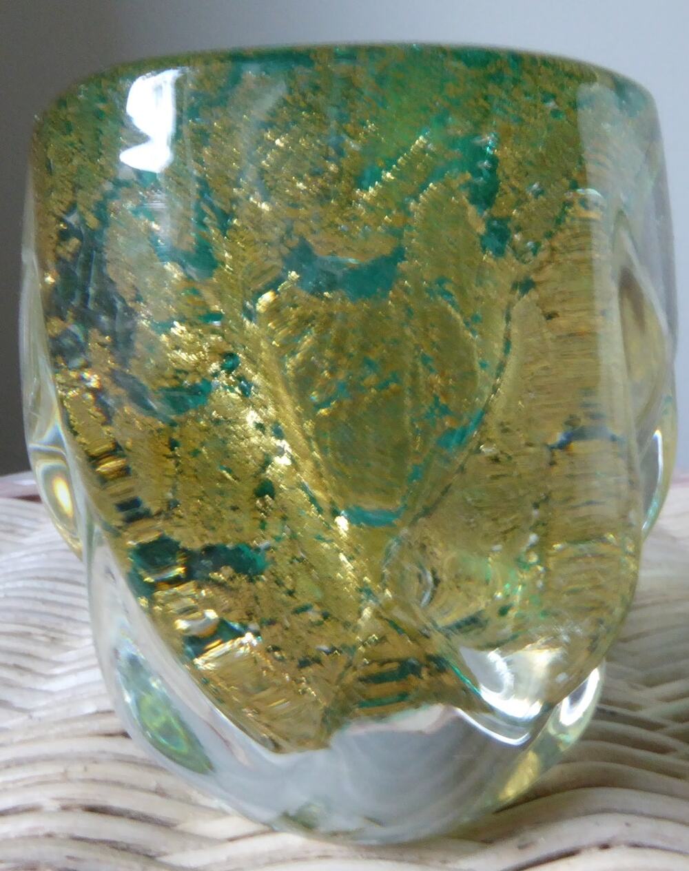 Barovier & Toso 24K Goldleaf Green Murano Glass Bud Vase 3" Tall 2.25" Diameter